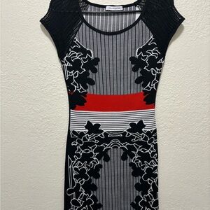 Elegant Black and Red Patterned Dress